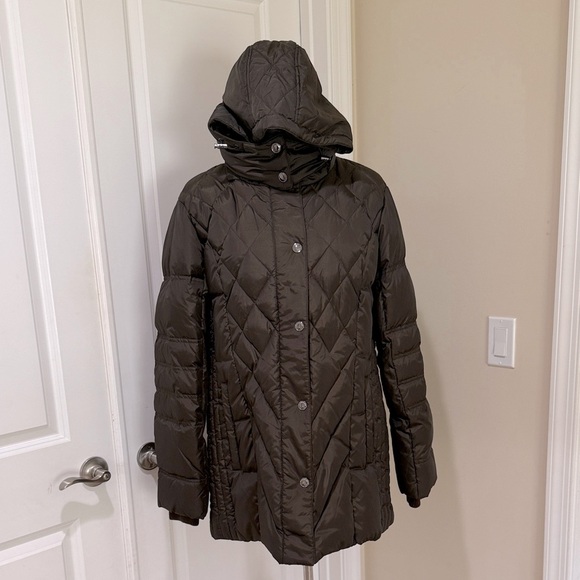 London Fog Women's Diamond Quilted Down Mid Length Moss Puffer Jacket Size XL - Picture 3 of 12